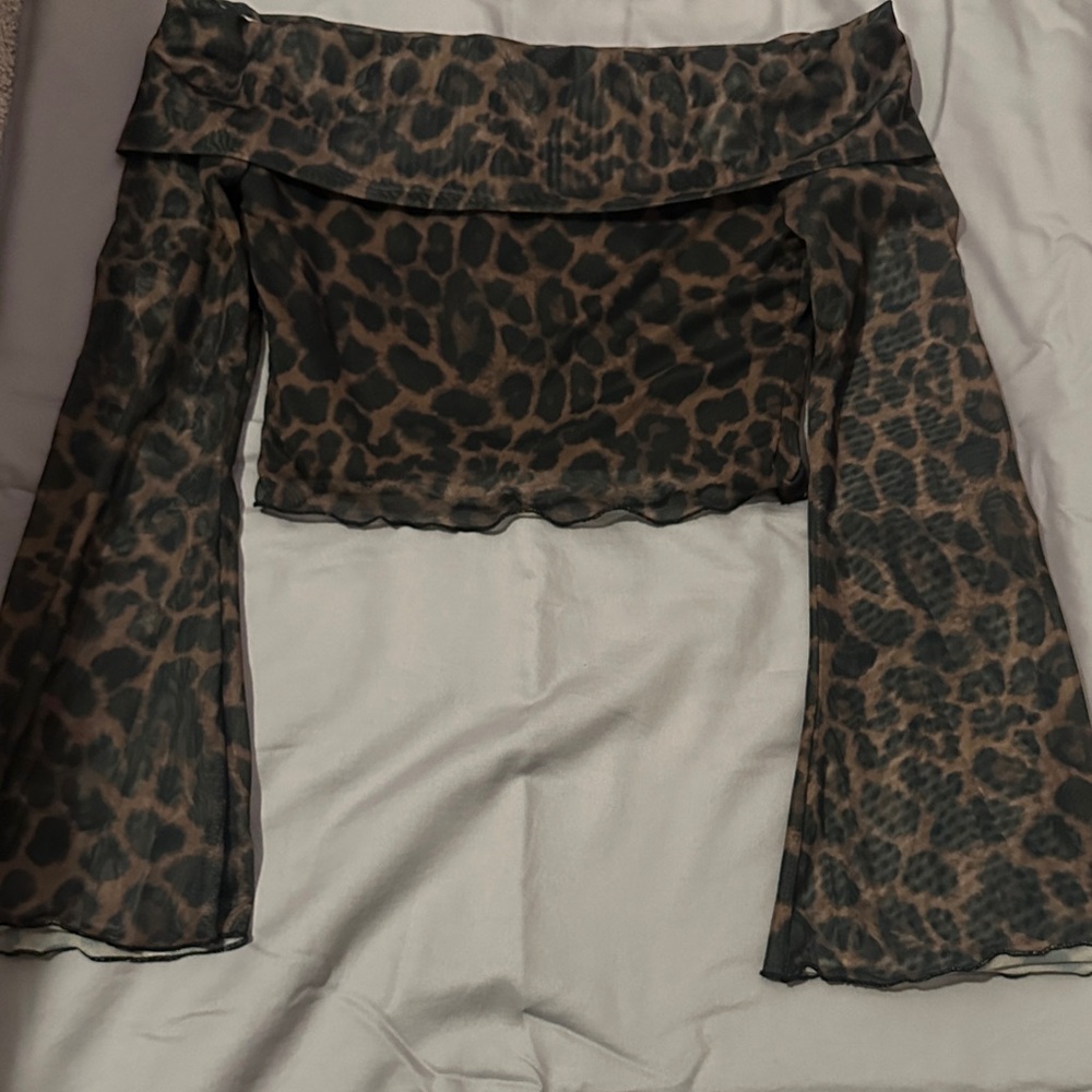 SHEIN Leopard Print Off-Shoulder Top